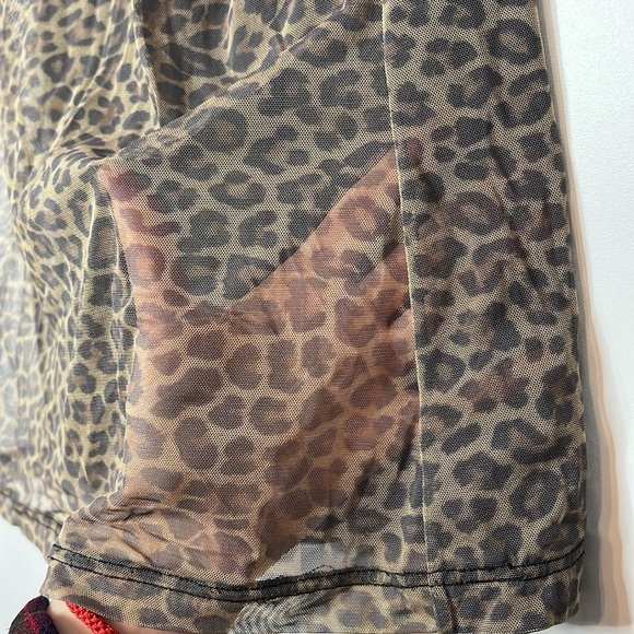 Vintage look sheer leopard print cami - Picture 3 of 3